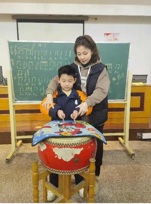 
北京八大处整形医院黄牛代挂号电话票贩子号贩子网上预约挂号,住院检查加快,宝山这所小学开展37项课后服务，助力学生健康快乐成长！