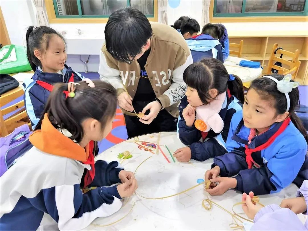 
北京朝阳医院黄牛代挂号电话票贩子号贩子网上预约挂号,住院检查加快,上海中小学课后服务花样多，参加学生超133万人