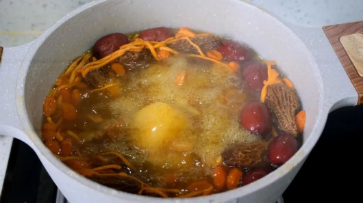
南京市口腔医院黄牛代挂号电话票贩子号贩子网上预约挂号,住院检查加快,换季免疫力差，试试这道汤品丨点“食”成“精”