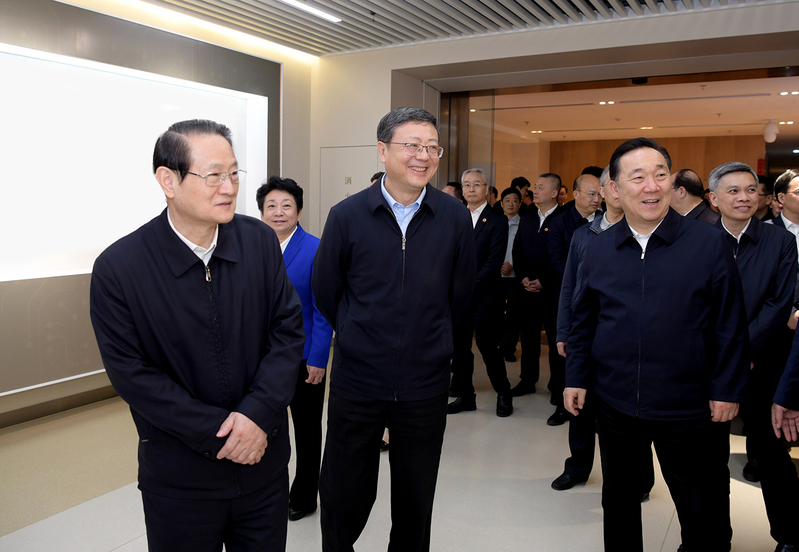 
博爱医院黄牛代挂号电话票贩子号贩子网上预约挂号,住院检查加快,共商深化沪浙合作大计！陈吉宁龚正与易炼红王浩所率浙江党政团一同考察