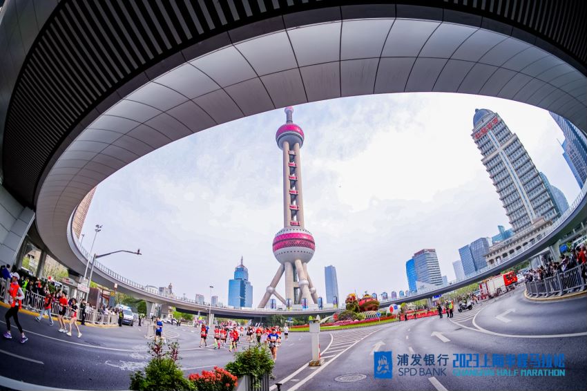 
成都华西医院黄牛代挂号电话票贩子号贩子网上预约挂号,住院检查加快,把赛事保障做到极致！上海半马热力回归