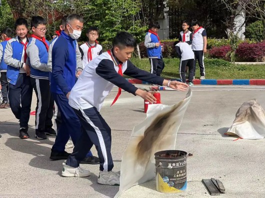 
江苏省第二中医院黄牛代挂号电话票贩子号贩子网上预约挂号,住院检查加快,持续推动国家安全教育进校园！宝山各学校活动不断