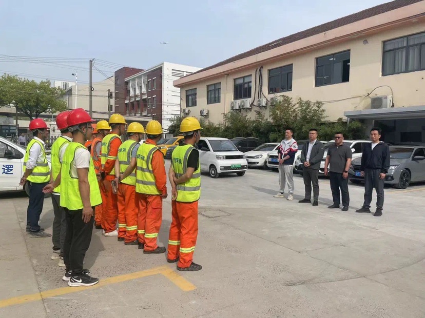 
杭州各大医院黄牛代挂号电话票贩子号贩子网上预约挂号,住院检查加快,筑牢防汛“安全堤” 松江九里亭开展防汛防台应急演练