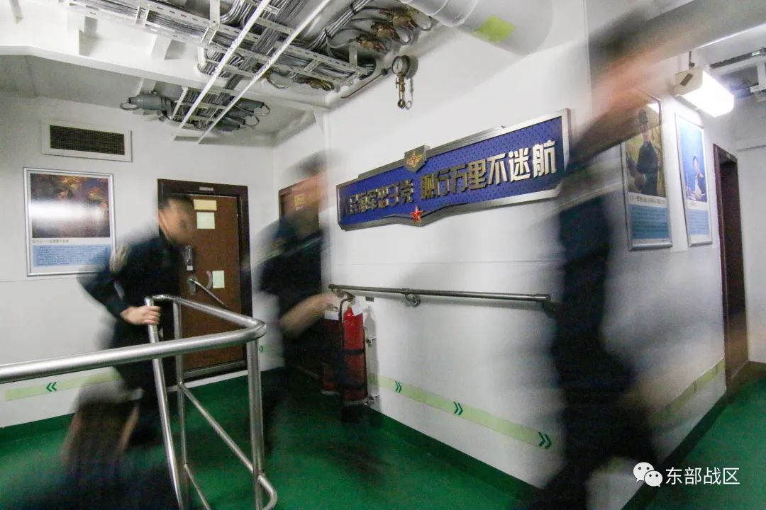 杭州各大医院黄牛代挂号电话票贩子号贩子网上预约挂号,住院检查加快,视频丨东部战区海军武夷山舰编队开展登陆全过程演练