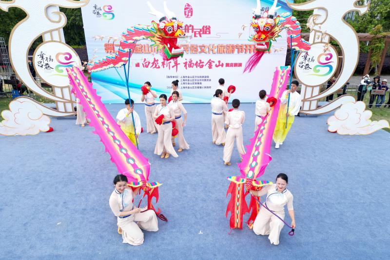
江苏省第二中医院黄牛代挂号电话票贩子号贩子网上预约挂号,住院检查加快,国家级非遗！今天，金山吕巷百姓抬着“小白龙神”巡游、巡田…
