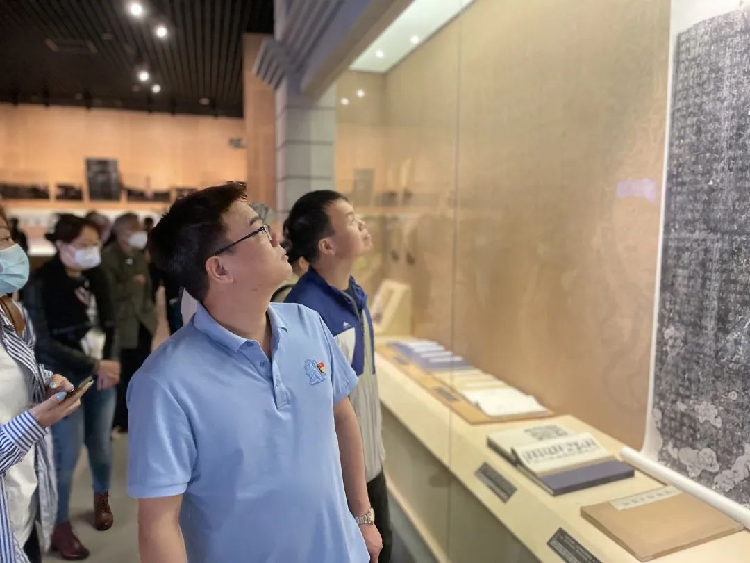 
浙江省中医院黄牛代挂号电话票贩子号贩子网上预约挂号,住院检查加快,学思践悟 宜心向党！这个主题党日活动“党味”十足，意味深远