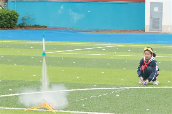 WDCM上传图片 WDCM上传图片