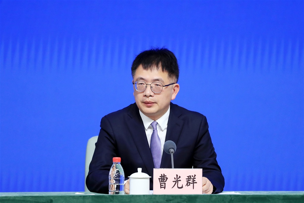 
首都医科大学附属儿童医院黄牛代挂号电话票贩子号贩子网上预约挂号,住院检查加快,上海银保监局副局长曹光群：绝不允许对民营企业盲目抽贷、断贷、压贷