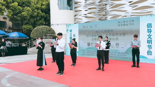 
北京大学第六医院黄牛代挂号电话票贩子号贩子网上预约挂号,住院检查加快,@青浦人，假日出游牢记文明用餐哦！戳→