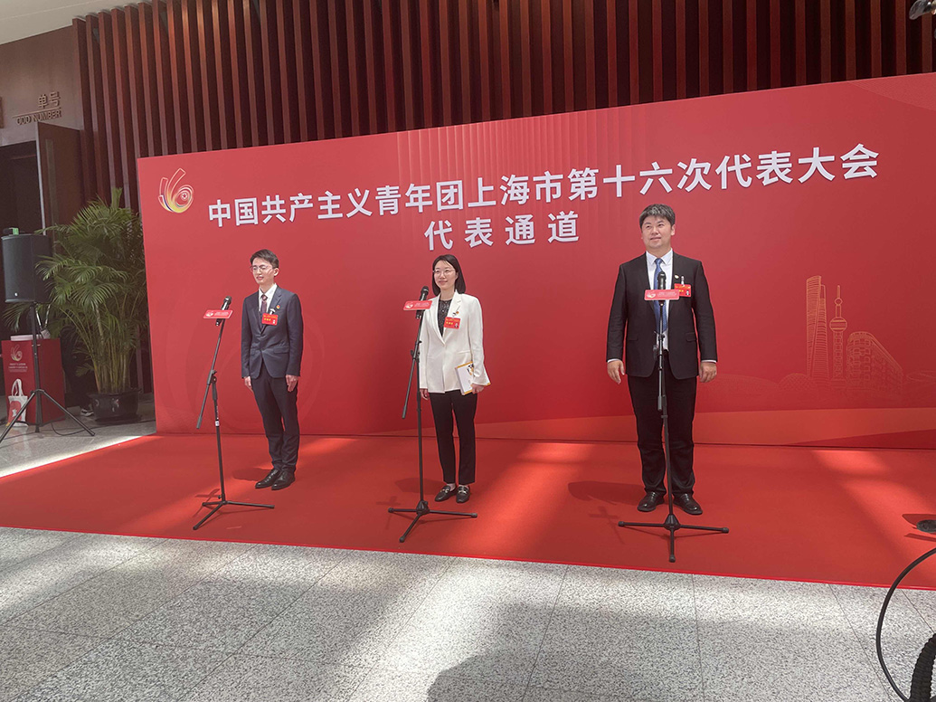 北京各大医院黄牛代挂号电话票贩子号贩子网上预约挂号,住院检查加快,上海团代会首设“代表通道”,年纪最小的青春代言人仅14岁