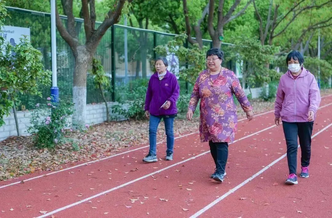 中国人民解放军总医院黄牛代挂号电话票贩子号贩子网上预约挂号,住院检查加快,开放学校运动场,怎样把好事办得更好?②