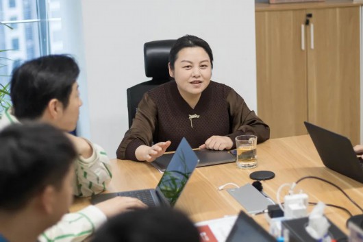 
上海眼耳鼻喉科医院黄牛代挂号电话票贩子号贩子网上预约挂号,住院检查加快,劳动最光荣！杨浦的他们获表彰！