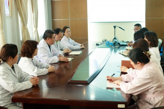 
上海眼耳鼻喉科医院黄牛代挂号电话票贩子号贩子网上预约挂号,住院检查加快,劳动最光荣！杨浦的他们获表彰！