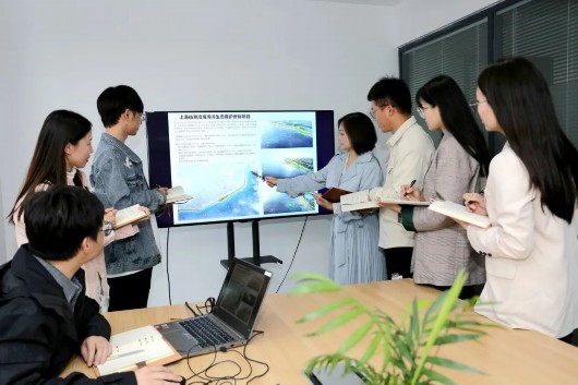 
上海眼耳鼻喉科医院黄牛代挂号电话票贩子号贩子网上预约挂号,住院检查加快,劳动最光荣！杨浦的他们获表彰！