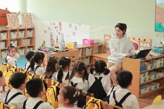 
上海眼耳鼻喉科医院黄牛代挂号电话票贩子号贩子网上预约挂号,住院检查加快,劳动最光荣！杨浦的他们获表彰！