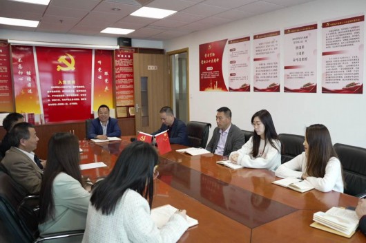 
上海眼耳鼻喉科医院黄牛代挂号电话票贩子号贩子网上预约挂号,住院检查加快,劳动最光荣！杨浦的他们获表彰！