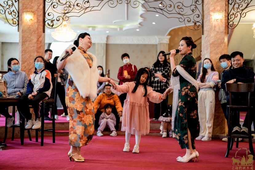
天津各大医院黄牛代挂号电话票贩子号贩子网上预约挂号,住院检查加快,五一沪上畅游何处？上海影视乐园推“全天候”沉浸式巡游表演
