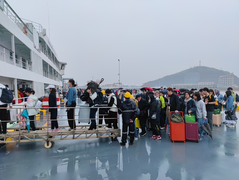 
南京眼科医院黄牛代挂号电话票贩子号贩子网上预约挂号,住院检查加快,洋山深水港4月30日客运总量超过2019年同期单日最高水平