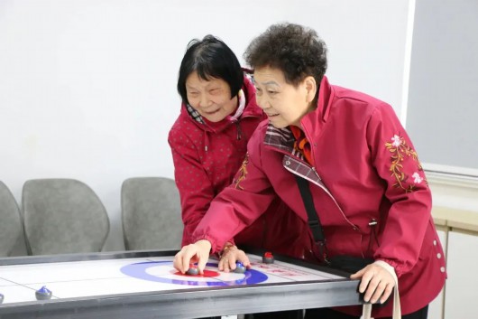 
中国中医科学院眼科医院黄牛代挂号电话票贩子号贩子网上预约挂号,住院检查加快,好消息！老集镇里也有了邻里中心~