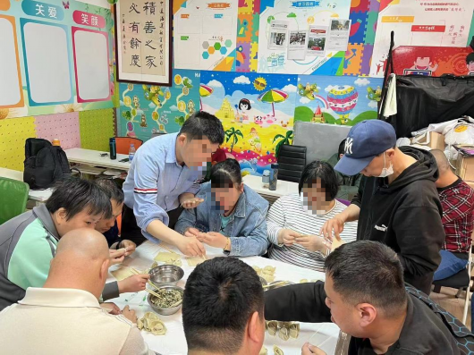 
上海新华医院黄牛代挂号电话票贩子号贩子网上预约挂号,住院检查加快,这个五一的“阳光”真棒！