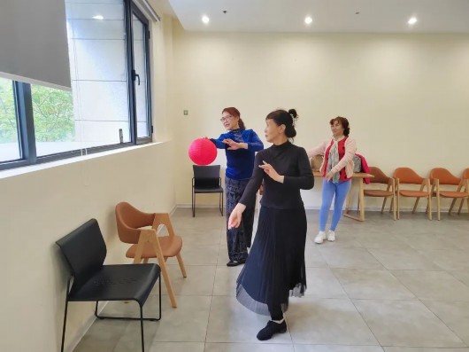 
北京八大处整形医院黄牛代挂号电话票贩子号贩子网上预约挂号,住院检查加快,圈圈享便利、片片有品质！快来围观普陀这些“圈中人”的幸福生活
