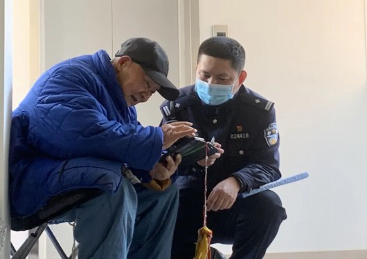 
南京各大医院黄牛代挂号电话票贩子号贩子网上预约挂号,住院检查加快,孙礼钢：守护社区平安是他最开心的事！