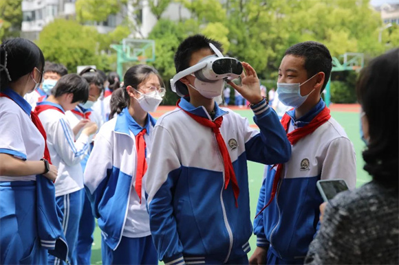 [浦东]川沙中学华夏西校:魅力华夏 科技筑梦向未来——2023年校园科技