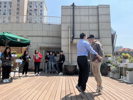 
南京鼓楼医院黄牛代挂号电话票贩子号贩子网上预约挂号,住院检查加快,薪火相传，展望未来！他们在青春赛道上奋力奔跑