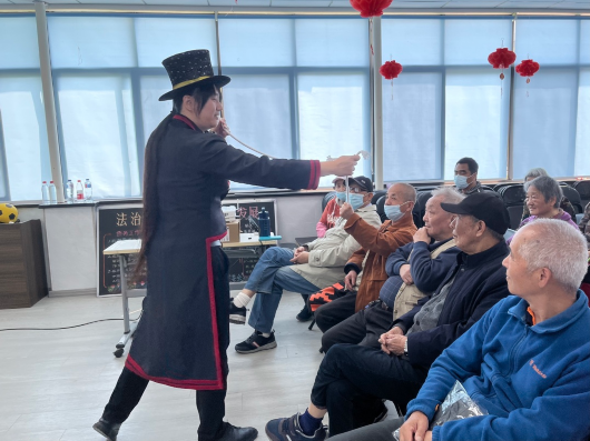 
北京301医院黄牛代挂号电话票贩子号贩子网上预约挂号,住院检查加快,给生活增添艺术气息，宝山这里举办各类文艺演出活动