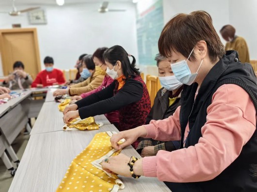 
北京301医院黄牛代挂号电话票贩子号贩子网上预约挂号,住院检查加快,给生活增添艺术气息，宝山这里举办各类文艺演出活动