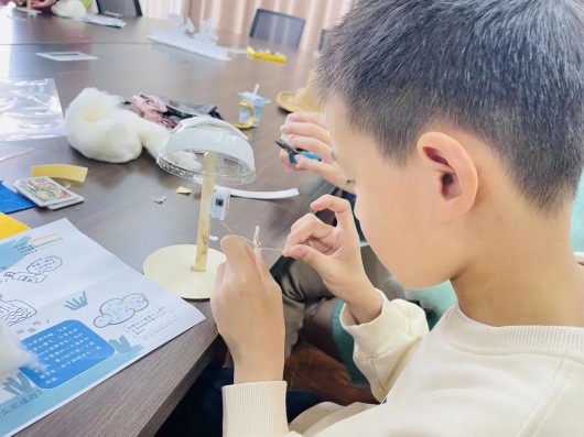 
浙江省肿瘤医院黄牛代挂号电话票贩子号贩子网上预约挂号,住院检查加快,把云朵“摘”下来送给你！