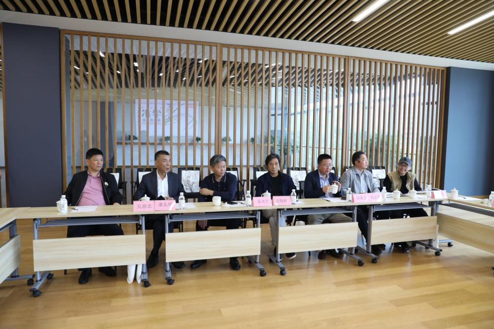 
代挂姜玉武的号黄牛代挂号电话票贩子号贩子网上预约挂号,住院检查加快,百年华诞再忆陈佩秋，“百代标程——陈佩秋先生书画艺术展”学术座谈会举行
