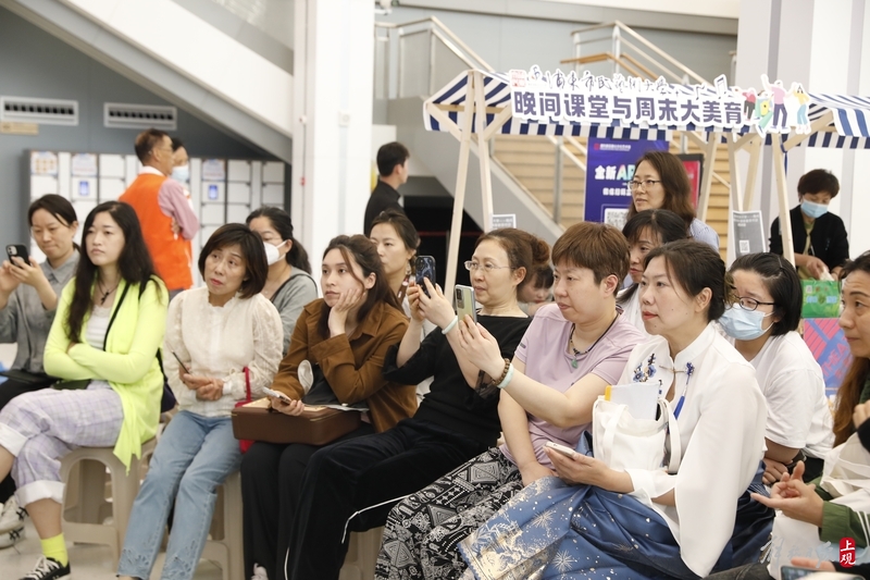 
空军特色医学中心黄牛代挂号电话票贩子号贩子网上预约挂号,住院检查加快,上海首届潮文化生活节：市民体验一站式吃喝玩乐