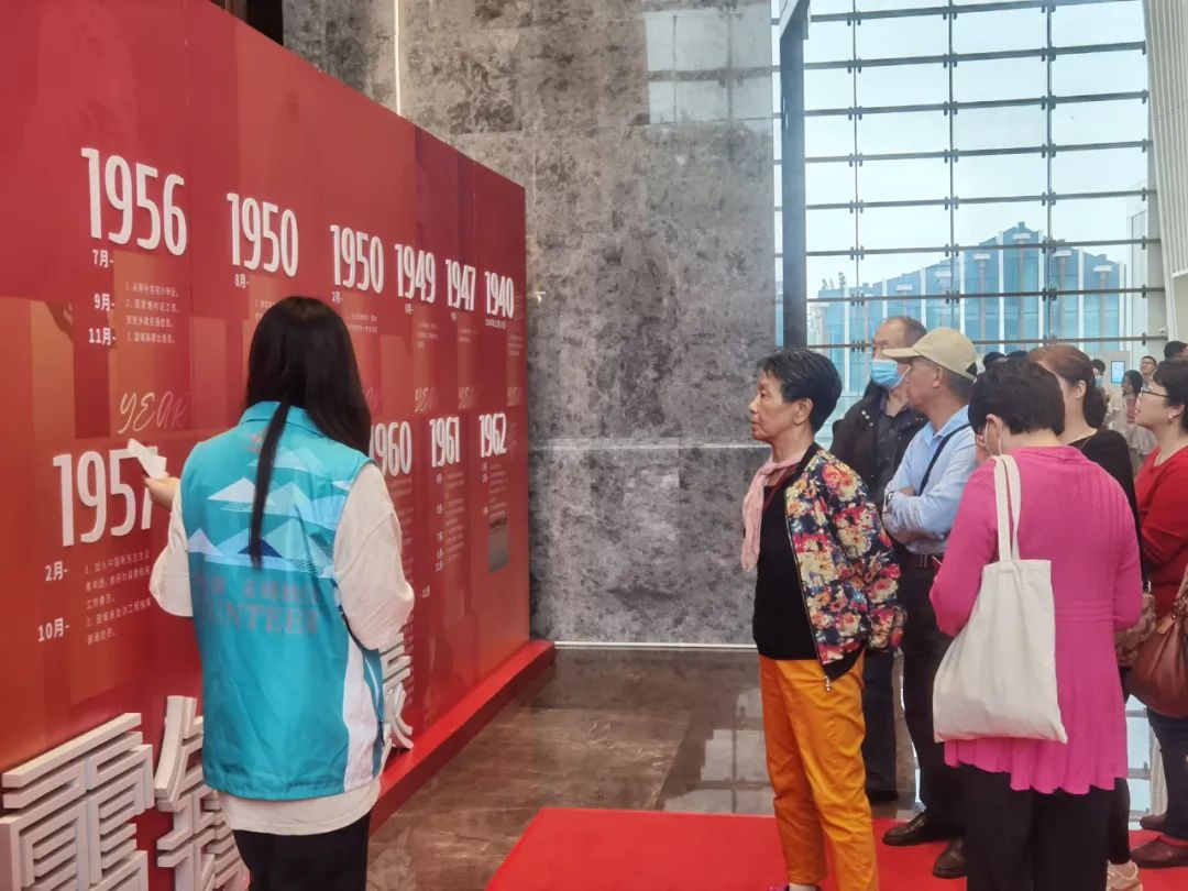 
浙江中医药第二医院黄牛代挂号电话票贩子号贩子网上预约挂号,住院检查加快,【新时代文明实践】做一颗永不生锈的螺丝钉，让雷锋精神代代相传