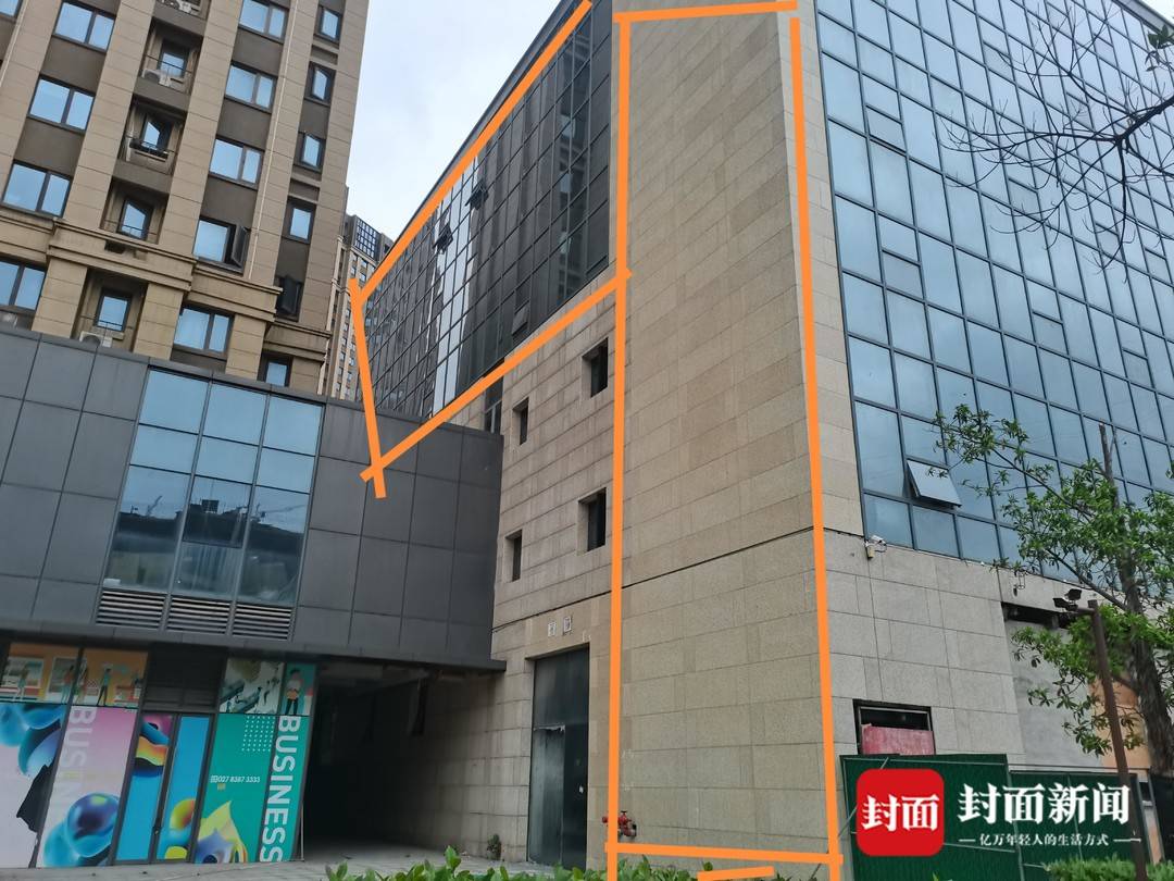 
上海眼耳鼻喉科医院黄牛代挂号电话票贩子号贩子网上预约挂号,住院检查加快,武汉一酒店边被罚边违建，城管：已投资四五千万，执法要考虑营商环境