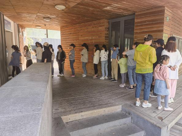 
北京朝阳医院黄牛代挂号电话票贩子号贩子网上预约挂号,住院检查加快,三十余公顷范围内仅三座公厕 远香湖公园如厕难怎么解决