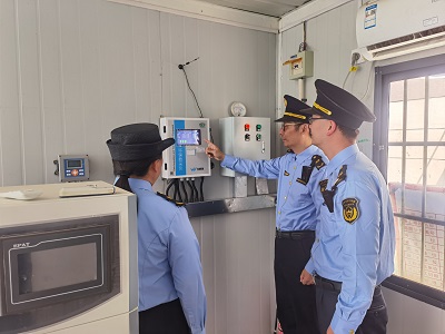 026闵行区生态环境局深入开展环境监管监测与执法联动工作现场照片3.