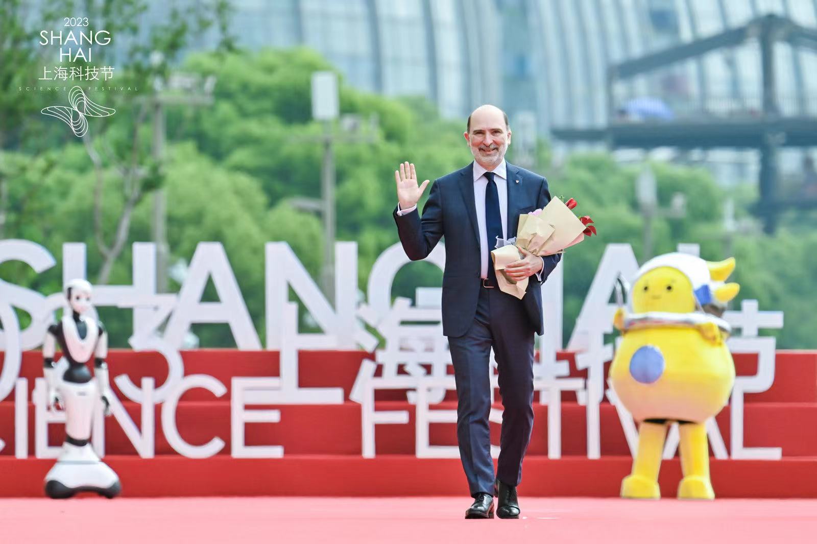 马里奇奥•托内特