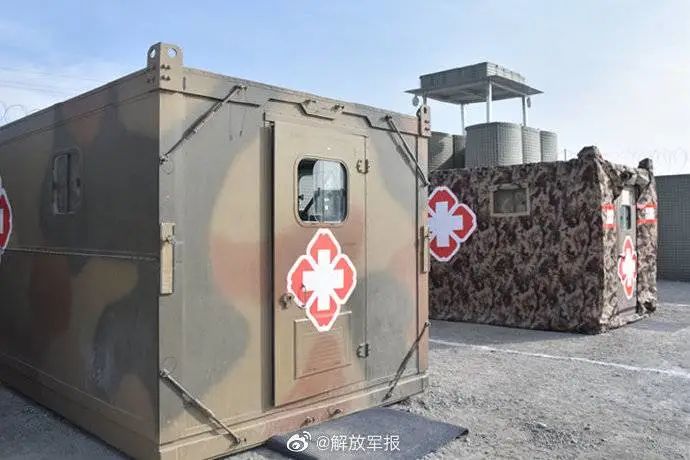 资料图:空军“移动营房”的医疗方舱 @解放军报