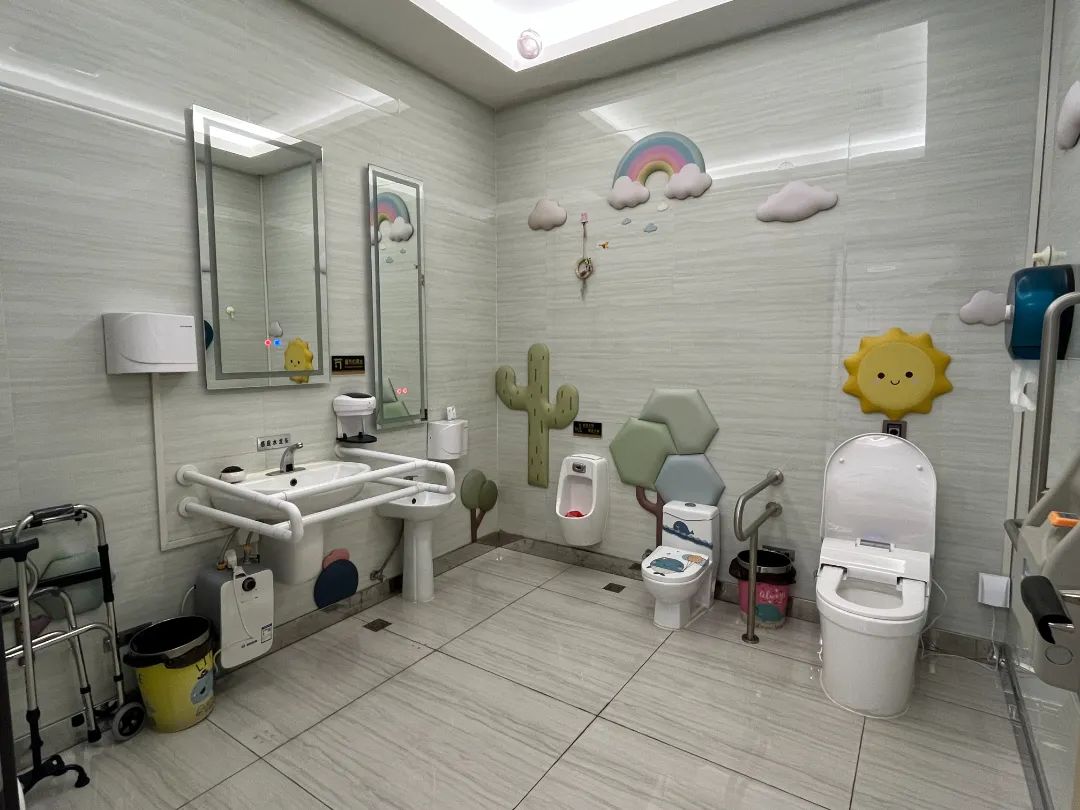 天第三卫生间.JPG 图片