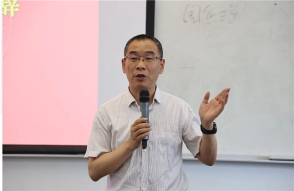 华师大附属东昌中学:风好扬帆新征程