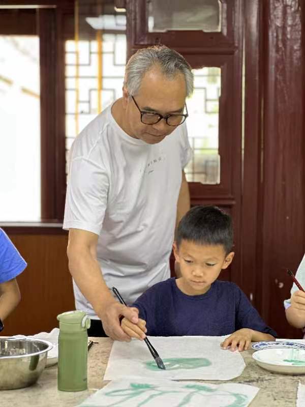 沪郊古镇老宅里的夏令营事关一个书画院星空体育APP和一批老画家的“野心”？(图3)