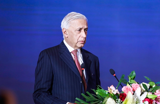 巴基斯坦前总理阿齐兹新书发布:"连接"是增长和繁荣启动力