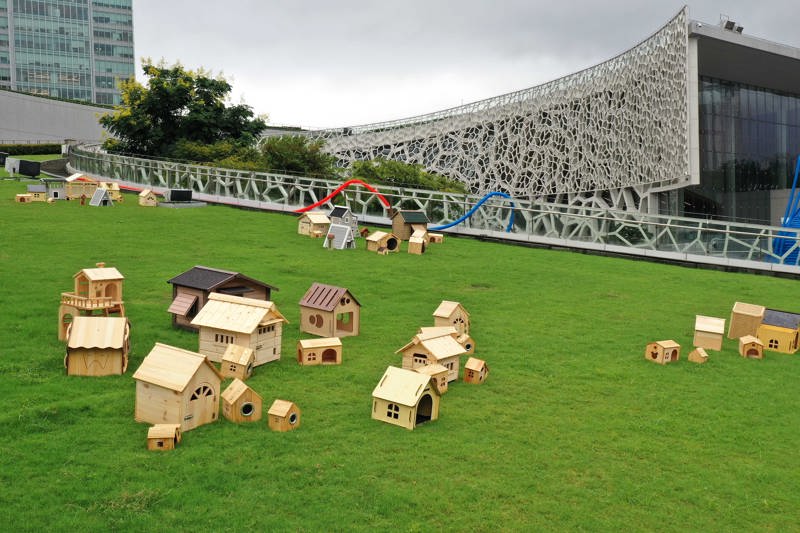 作品《城市之窗》。