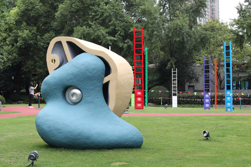 作品《坚持》。