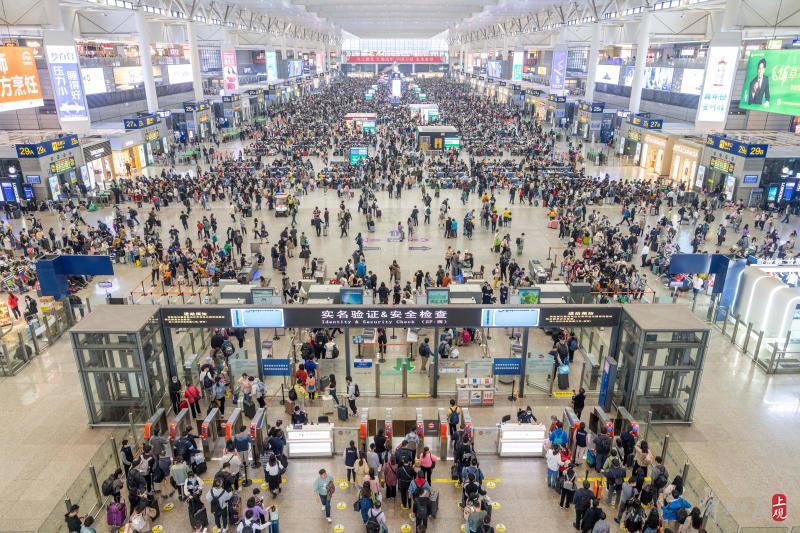 解放日报 孟雨涵