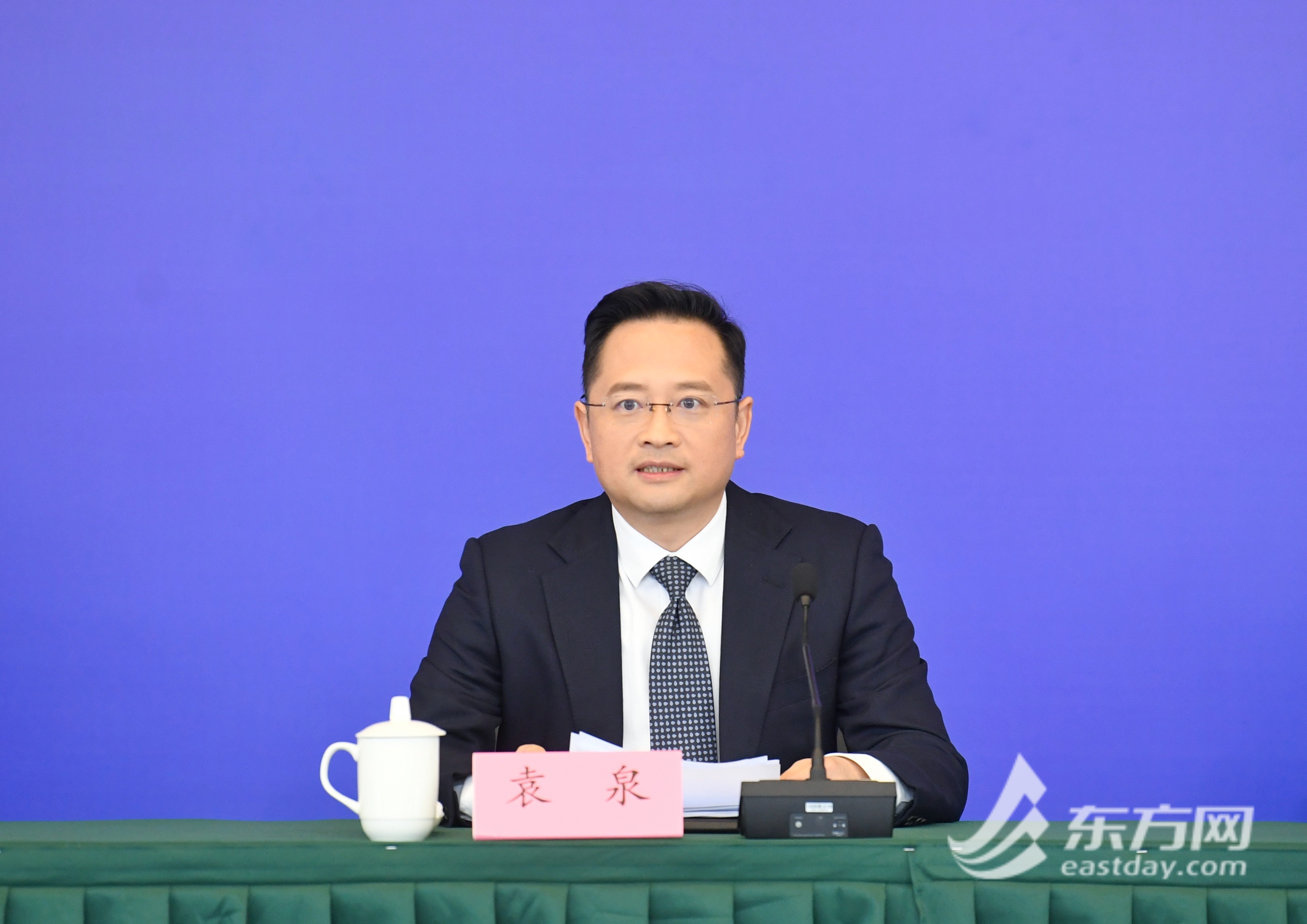 上海召开新闻发布会东方网(上海召开新闻发布会东方网直播)