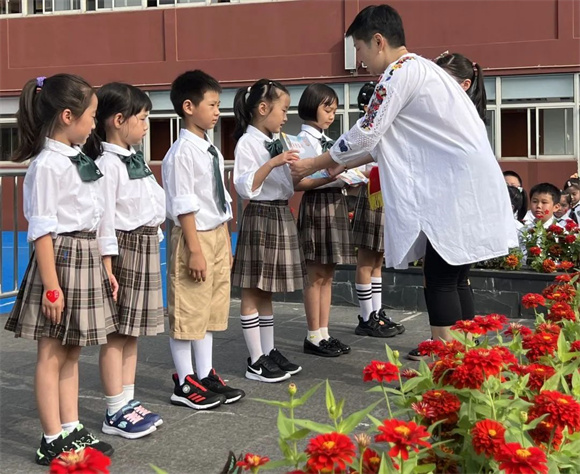 [浦东]竹园小学:柳埠|礼赞祖国 爱满中秋—2023学年迎国庆,庆中秋