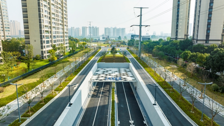苏州首条京杭大运河下穿通道建成通车