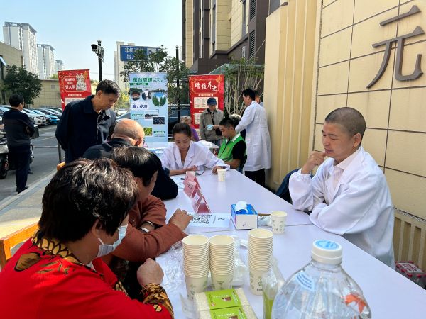 1023_135433531_911.jpg IMG_6484.JPG